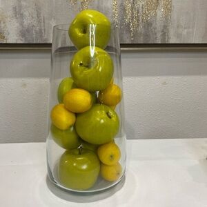 Elegant Glass Vase with Artificial Green Apples and Lemons